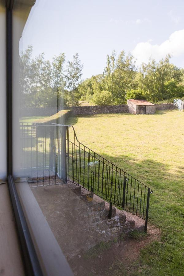 Hayloft Villa Cheddar Exterior photo
